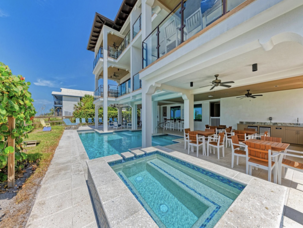 Anna Maria Island Beachfront Condo Rental - Luxury 4-Bedroom Gulf-View Vacation Condo with Pool and Spa